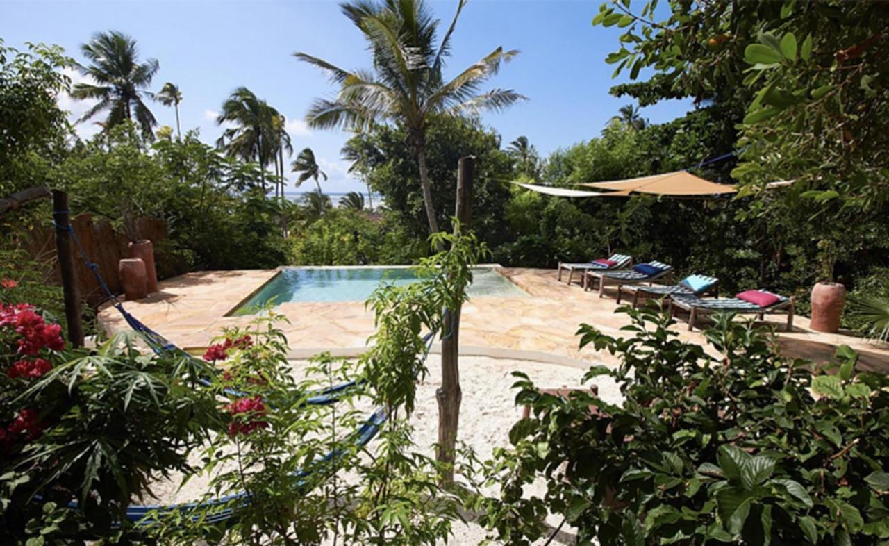 Bellevue Zanzibar Bed & Breakfast Bwejuu Exterior photo