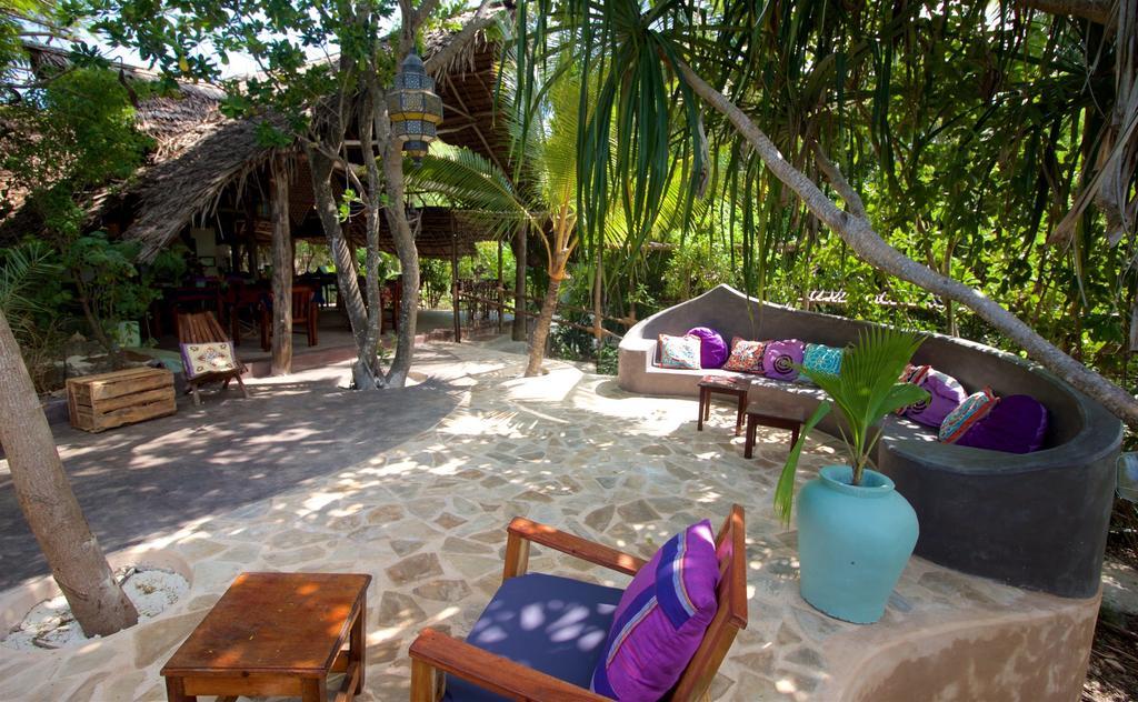 Bellevue Zanzibar Bed & Breakfast Bwejuu Exterior photo